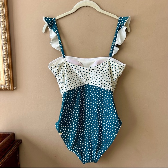 Summersalt The Ruffle Oasis One Piece Swimsuit On The Dot Seaweed Green White 8 - Picture 6 of 14